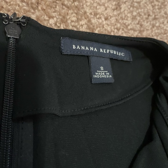 White House Black Market Sleeveless Top Size Small - Picture 3 of 3